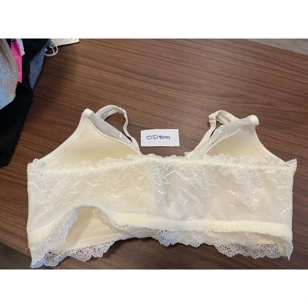 Spanx Undie-tectable Lace Front Close Bralette Cream White Racerback Large L/G